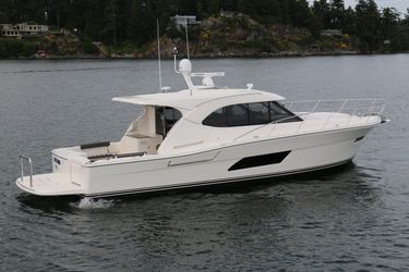 44' Riviera 2018 Yacht For Sale